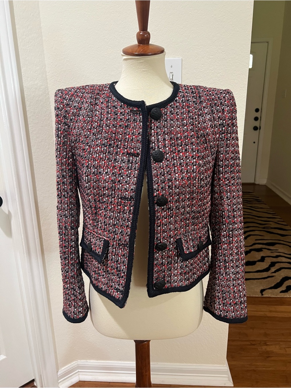 Veronica Beard Red, Navy & White Tweed Cropped Blazer - Picture 5 of 10